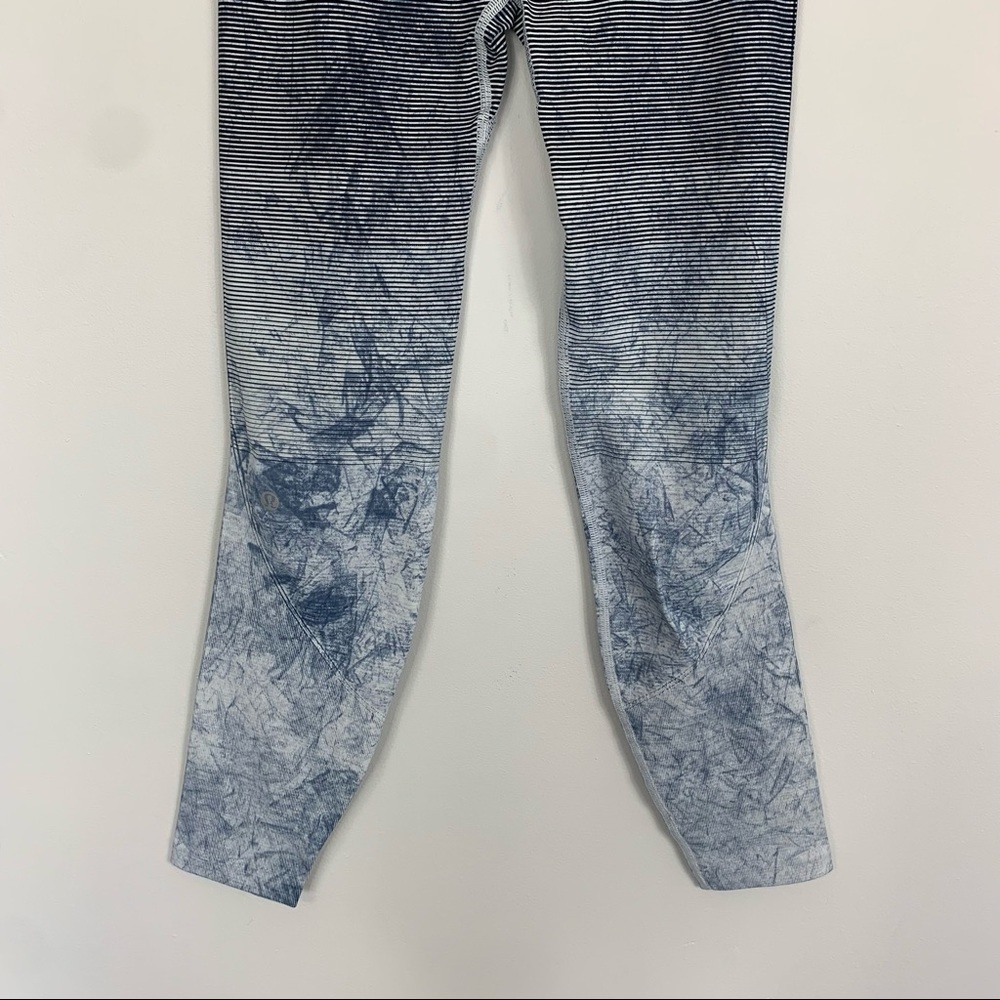 Lululemon Ebb To Train Tight Luna White Black Wash Leggings Size 2 - Picture 6 of 12